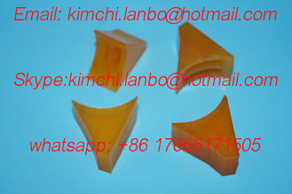 China Roland 800 machine delivery gripper pad,Roland plastic gripper pad supplier